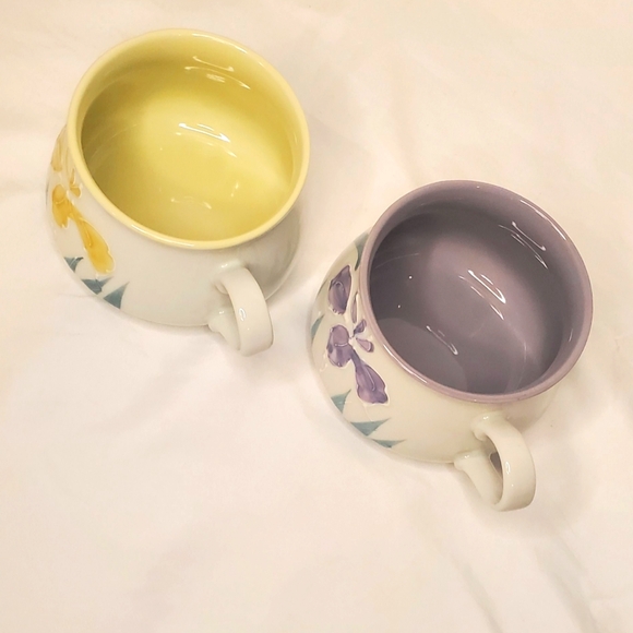 Takahashi Mugs Hand Painted Purple and Yellow Iris Porcelain Set of 2 - Picture 2 of 5